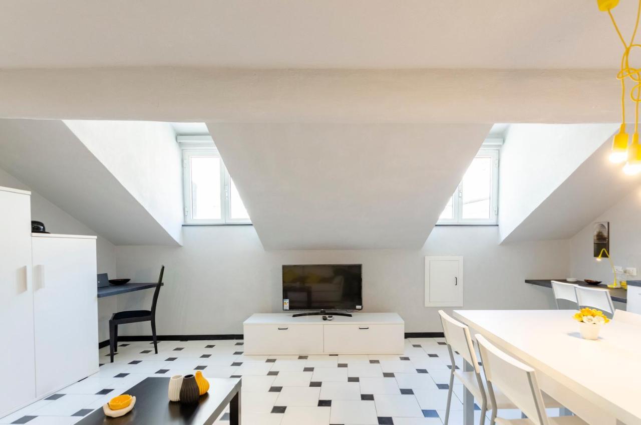 Altido Treetop Attic In The Old *