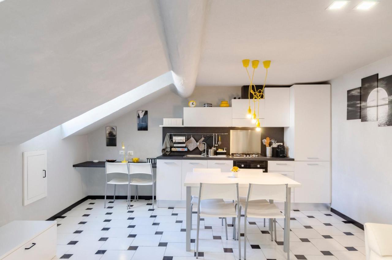 Appartement Altido Treetop Attic In The Old Genua